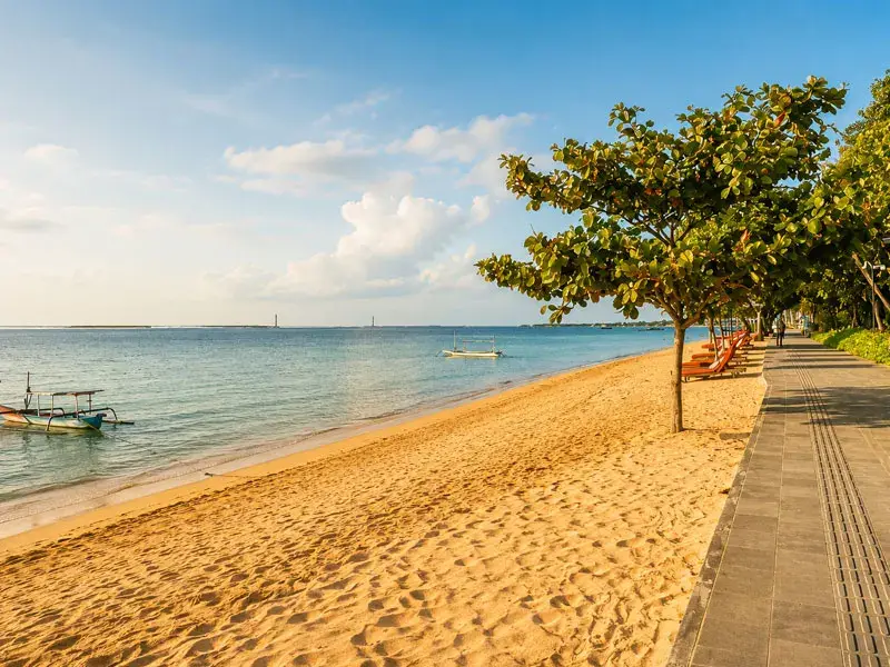 Sanur Beach only few minutes walk from Swastika Bungalows